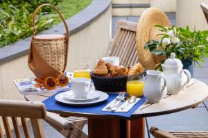 Hotels Jardins Eiffel : photos des chambres