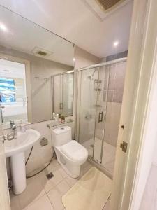 Minimalist 1 Bedroom Loft Makati in Gramercy Residences