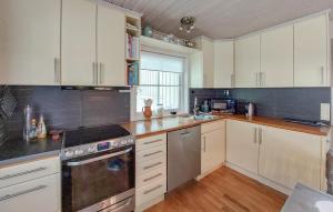 3 Bedroom Lovely Home In Ugglarp