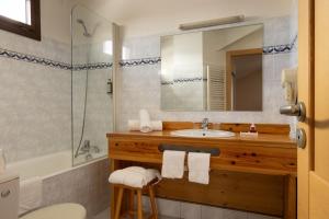 Hotels Le Castillan : photos des chambres