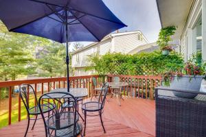 2 Blocks to Beach Walkable Woodmont Village Home