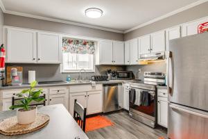 Spacious Home with Patio Near SC State and Claflin