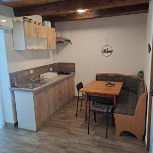Apartma Kolpa Krasinec 