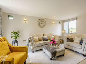 2 bed in Buckden 82602