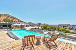 Waterfront apartment with balcony & views