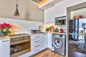 Waterfront apartment with balcony & views