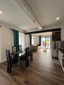 Appartements Domaine Baccia Donna Proche Nice, Climatisation, jacuzzi, petanque & parking gratuit : photos des chambres