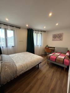 Appartements Domaine Baccia Donna Proche Nice, Climatisation, jacuzzi, petanque & parking gratuit : photos des chambres