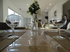 Appartements Location saisonniere a Saint-Thibery - Appartement 88 m2 avec terrasse et garage : photos des chambres