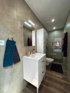 Appartements Domaine Baccia Donna Proche Nice, Climatisation, jacuzzi, petanque & parking gratuit : photos des chambres
