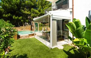 Two-Bedroom Apartment In Ivan Dolac