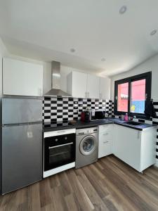 Appartements Domaine Baccia Donna Proche Nice, Climatisation, jacuzzi, petanque & parking gratuit : photos des chambres