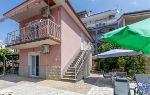 1 Bedroom Nice Apartment In Selce