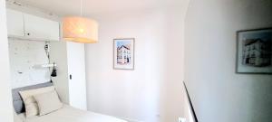 Grand studio avec terrasse - Gare - Metro - Wifi