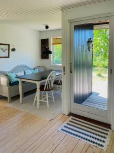 Uniquely Decorated Home In Hou