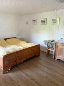 Home At The Front Row By Hou Beach