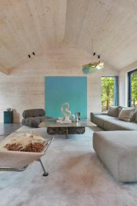 Architect-Designed Japanese-Inspired Villa