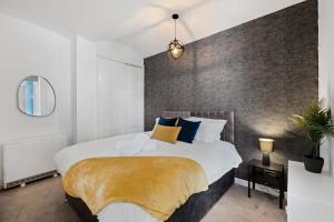 City Centre, 1 Bedroom Flat, Fast WiFi