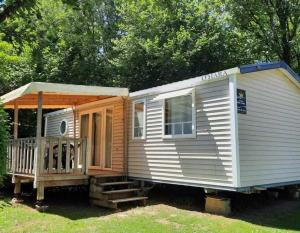 Campings Camping 4 etoiles - Piscine - ccbahgh : photos des chambres