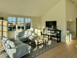 Stylish Summer House By Knudshoved Lighthouse