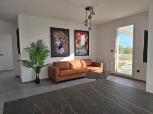 CS Skyline rooftop spa de nage