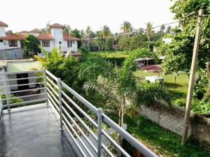 Tropical Suites - Airport Transit Residence