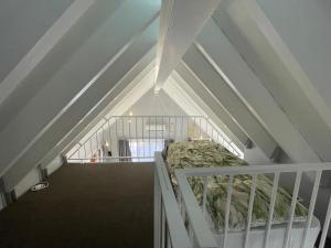 ACORN STUDIO Fully equipped Studio with kids loft