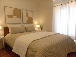 Cozy Private Room in Nazaré - Independent Entrance - No Sharing Areas