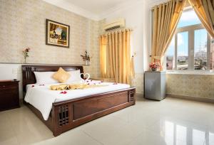 Hue Harmony Hotel