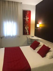 Hotels Cit'Hotel Europeen : photos des chambres