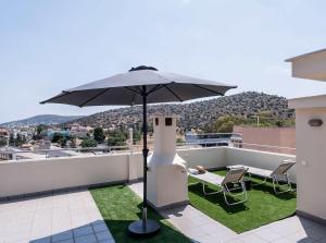 Elegant 3BD Seaside Villa With Sea View In Vari