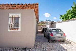 Villa LEnclos de Zize - Sleeps 8