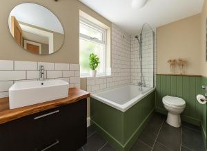 2 Bed Apartment in Finsbury with Garden