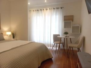 Cozy and Quiet Private Room in Nazaré - Independent Access