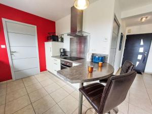 Holiday Home LIroise by Interhome