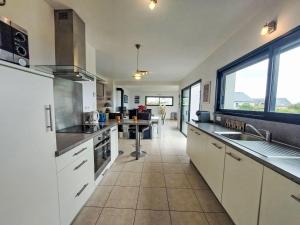 Holiday Home LIroise by Interhome