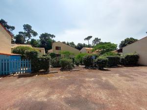 Maisons de vacances Holiday Home Jardins de l'Ocean-3 by Interhome : photos des chambres