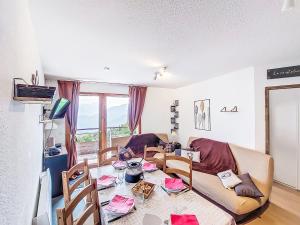 Apartment Bâtiment A-18 by Interhome