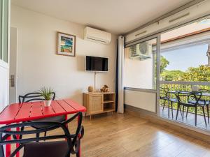 Apartment Le Zodiaque II-3 by Interhome