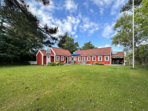 Architect-Designed Summer House Near Hald Strand