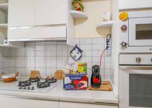 Quiet Mountains Apartment - with Wi-Fi, Smart TV