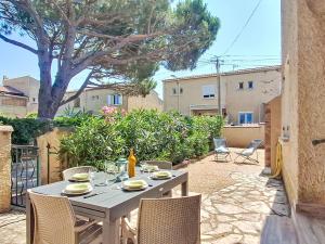 Holiday Home Le Rayolet Parc by Interhome