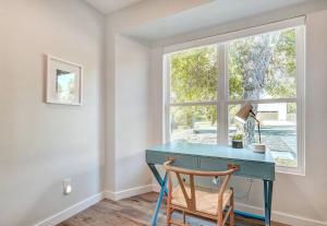 South Austin Home With Pool