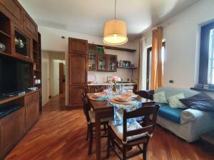 Apartment Rosie Holiday by Interhome