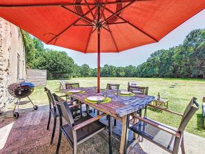 Holiday Home La Cheneraie by Interhome