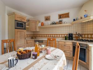 Holiday Home Ty Stella by Interhome