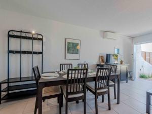 Appartements Apartment Coudalere-Guadeloupe-9 by Interhome : photos des chambres