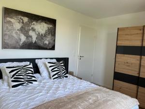 Appartements La Terrasse du Vignoble - Garage et parking privatifs : photos des chambres