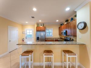 Indigo Reef #23 - Lionfish Lodge- Luxury Waterfront Villa, 31 Dock