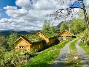 Historic Farm In Bygstad By Dalsfjorden